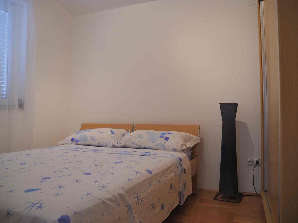Apartments Antonela Jezera Luaran gambar