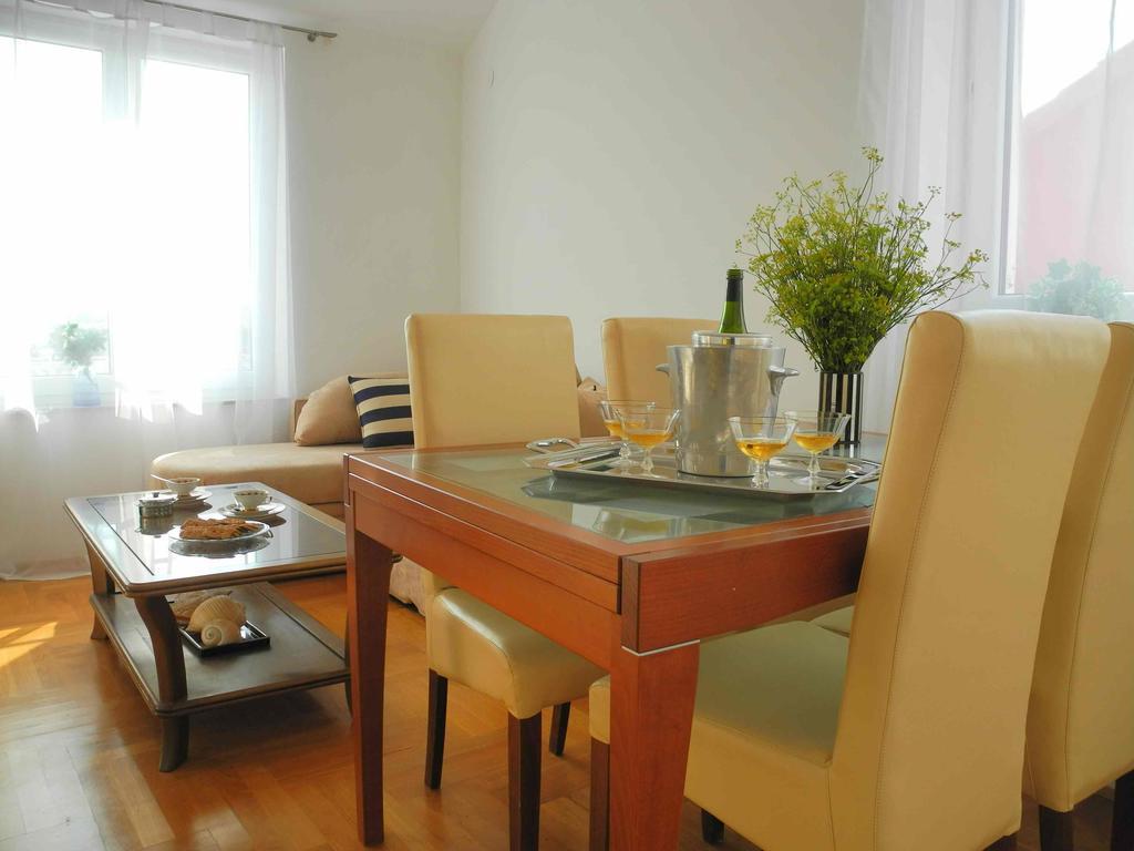 Apartments Antonela Jezera Luaran gambar